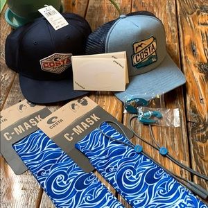 Costa Accessory Gift Pack